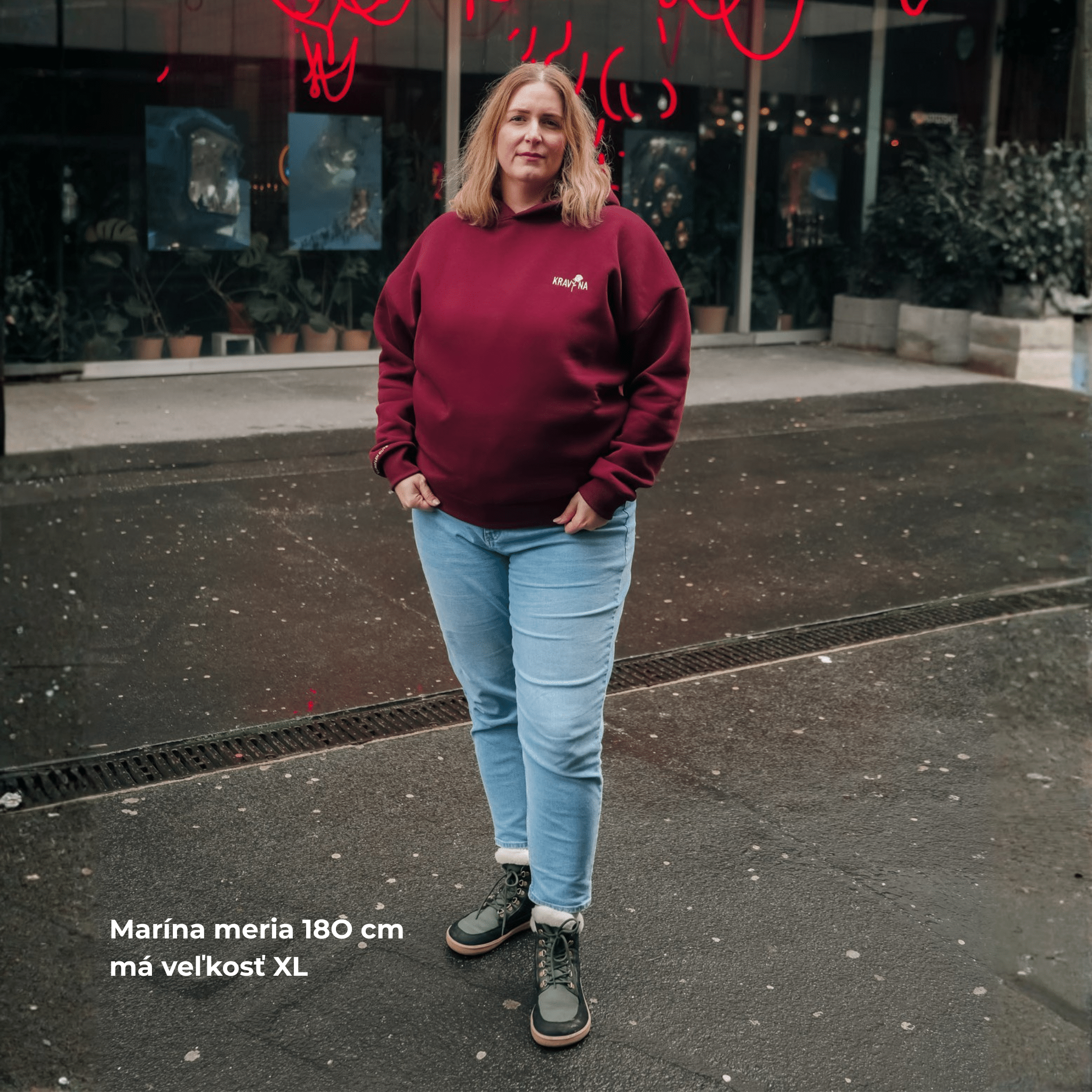 Mikina s kapucňou "KRAVINA" - ONVIA