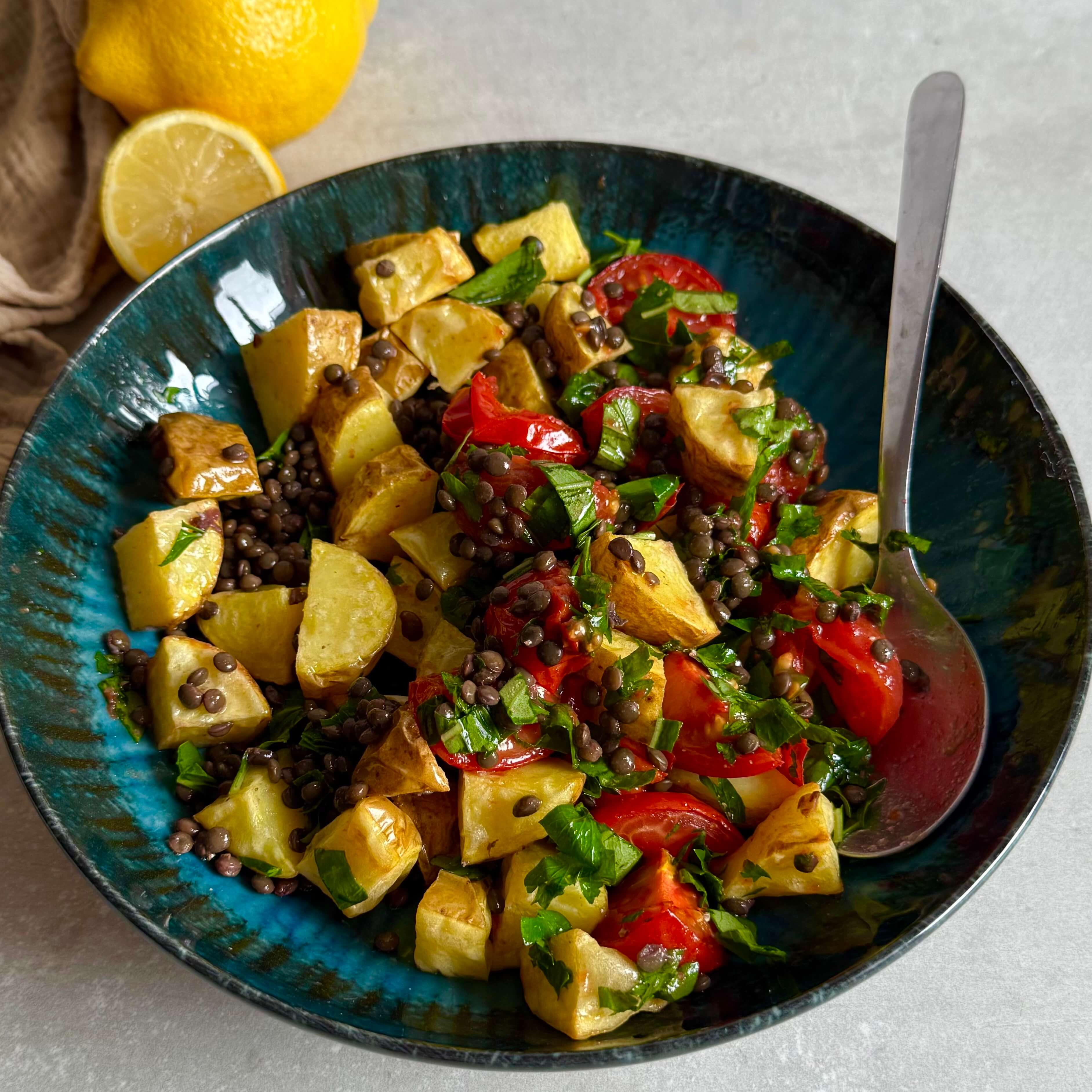 Teplý zemiakový šalát - ONVIA