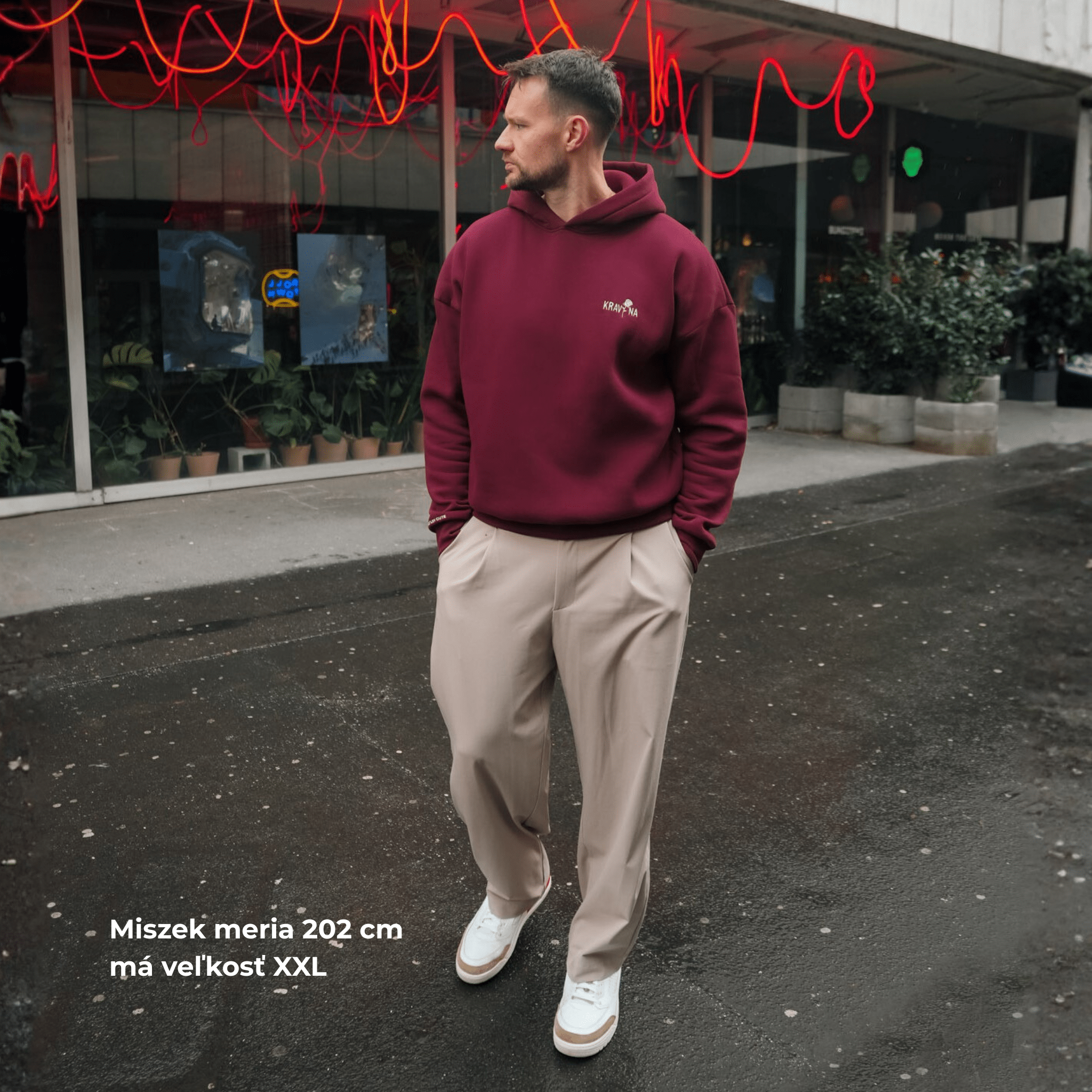 Mikina s kapucňou "KRAVINA" - ONVIA